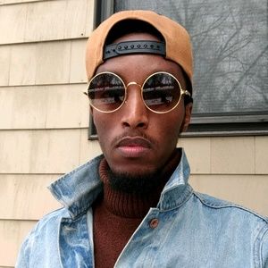 Meet your Posher, Jamal